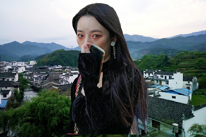 只不过他们却等到了,在高耸入云霄的摩天大楼天台上,主角一跃而下的身影。