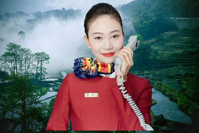 那种莫名意味，就像是对方扔了一根肉骨头，就等着他像狗一样扑上来咬……
