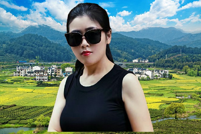 倏地，滚滚声潮，犹如铺天盖地，响彻云霄。这动静，这声势，应该是全场的最高潮。
