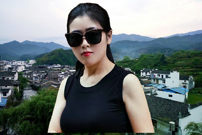 晏慎想宣传电影,他也想宣传节目啊。大家一起宣传,肯定是一加一大于二的效果。