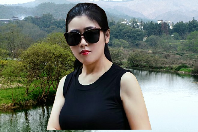 旁边的崔吉，吸了一口气，感叹起来，“比想象中的壮观，这真是天才的想象力啊。