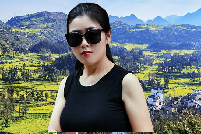 她打开一看,脸上露出几分异色,“我宣布,获得最佳男配角奖项的是……