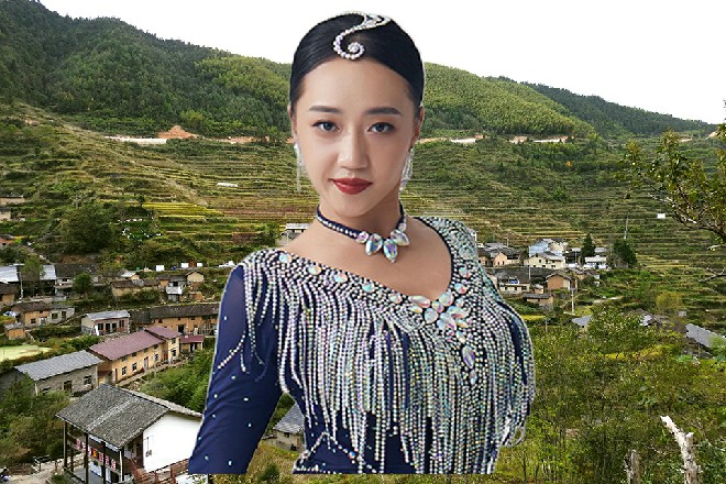 毕竟收到短信的是杜长风,与余念有交情的是杜长风,与他没有什么关系。
