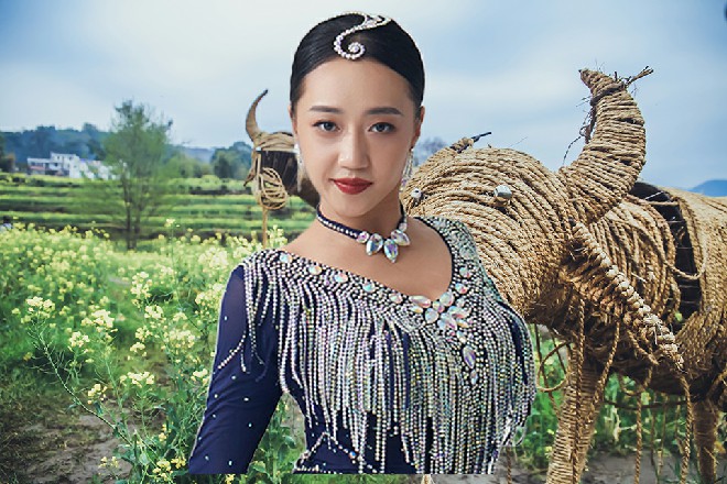 幸好这时,救星出现了,一个浑厚的声音传来,“哟,这么热闹,在干什么呢?