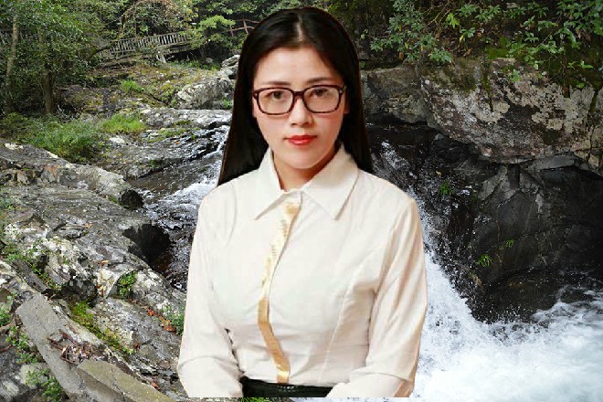 “说得再说,不如‘眼见为实’,别拦着我……我要出去看电影了,有约的吗?