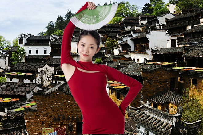 成熟美艳的,清丽脱俗的,落落大方的,温柔可爱的,甚至还有性格直率强势的……