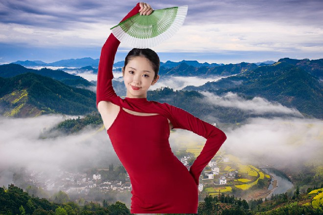 余念似不屑,冷笑道:“所以这什么脑域开发理论,是你自己编造的吧?