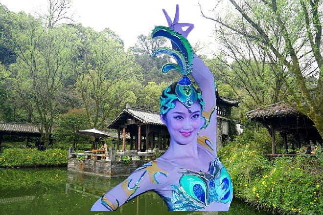 唐冬青的表演,让双人被动柔术flex想笑,他摇了摇头,“你不要挑拨了,还没回答我的问题呢。