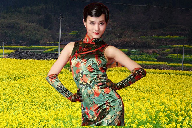 与此同时,张煌转身问道:“施老,目录表你也看了,你想看哪出戏,随便点。