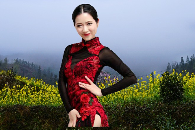 主角失恋了,在约定的时间,恋人没有出现,让他万念俱灰,就好像行尸走肉。