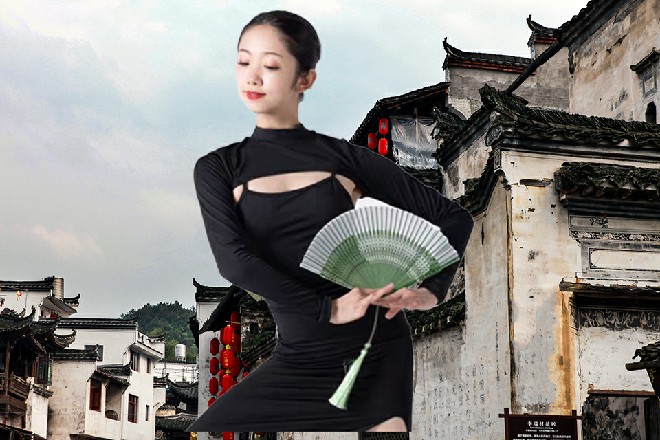 抛开故事、剧情、设定不提，其中电影的节奏，最本质的内核架构，真是一模一样。