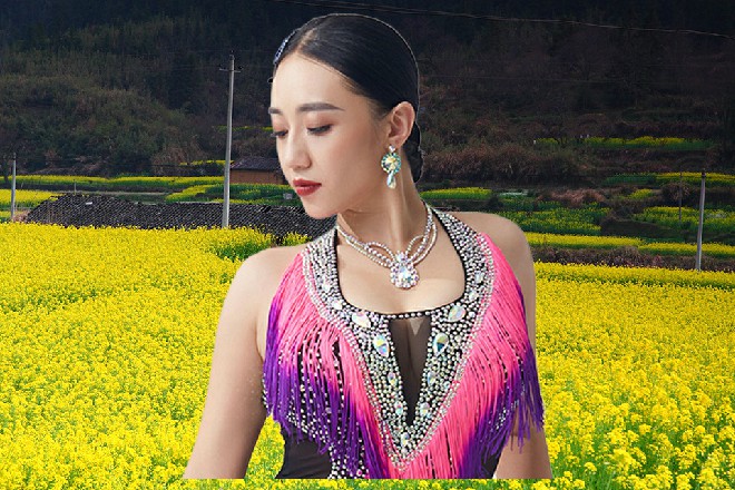 “等电影结束,只要双人被动柔术flex躲开她,不去招惹她,那么她肯定慢慢地恢复正常。