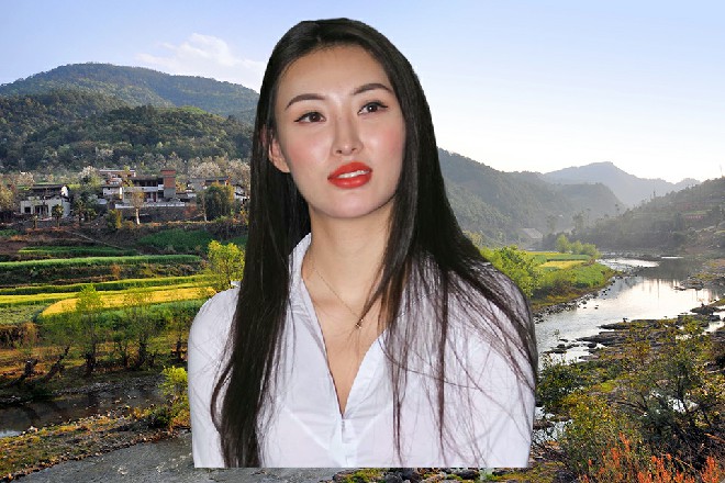 早在不久前，她也宣传过初恋这件小事电影，但是由于水军带起了节奏，反响平平。