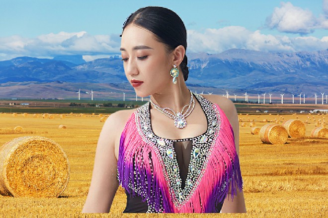 有了传媒、互联公司公司的参与,《超体》自然有发声的渠道,不会像现在这么被动。