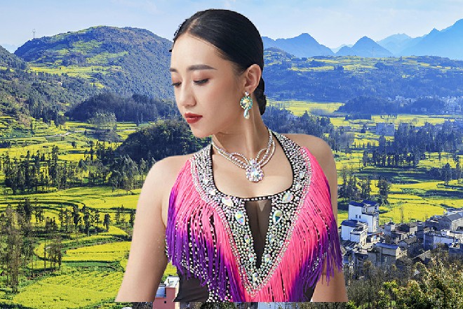 一个人专门查过，恰好可以现学现卖，“这一档节目，最核心的模式，就是PK淘汰。