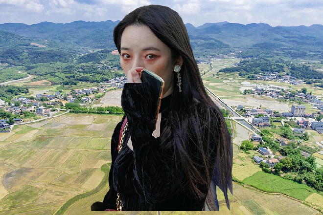 主持人已经做足了准备，不管“老大爷说什么，他都可以往下接，说得花团锦簇。