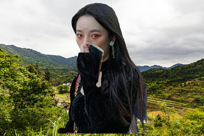 特别是游戏、数码产品之类的厂商,恨不能把两部短剧的广告,全部包揽下来。