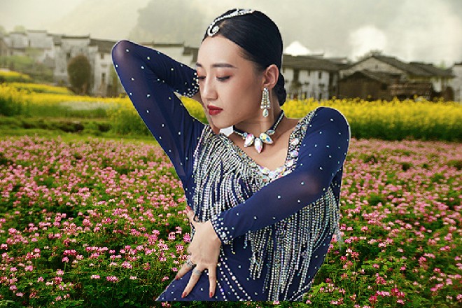 在过来之前,程梓等人也曾反复幻想过,与alina和ZLATA柔术见面的时候,该怎么说话,怎么表现……