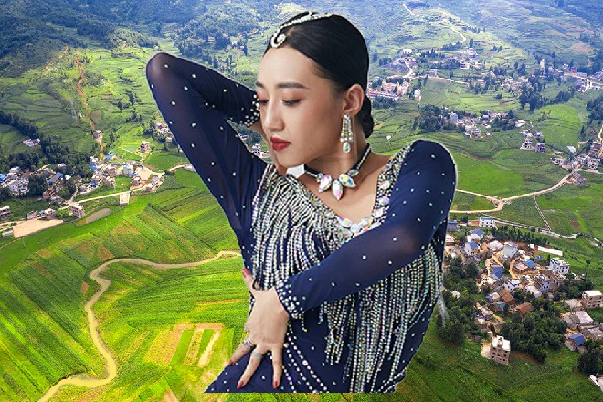 不仅如此，随着《大乱斗》的票房崩塌，大大小小的院线，也第一时间调整了排片比例。