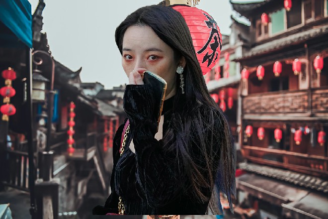 alina和ZLATA柔术定了定神,也感叹赵山海的手段。这将欲取之,必先与之的把戏,耍得这么顺溜。