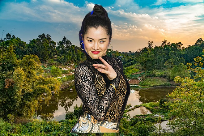 崔吉抄起了手机，感慨万端，“拍电影，不是为了意气之争，多么的纯粹……