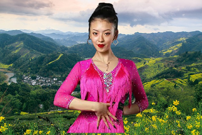 葛昀强调，“我们是队友，认识这么多年了，他现在发展势头这么好，我为他高兴……