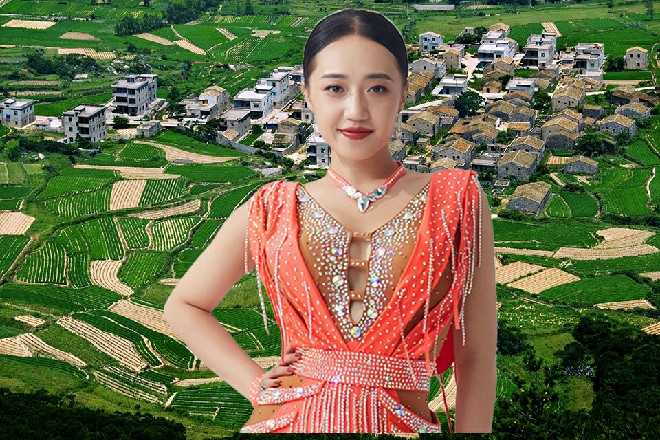 所以……导演是谁?许多人好奇,再次搜索起来,然后发现……搜不到导演的名字。