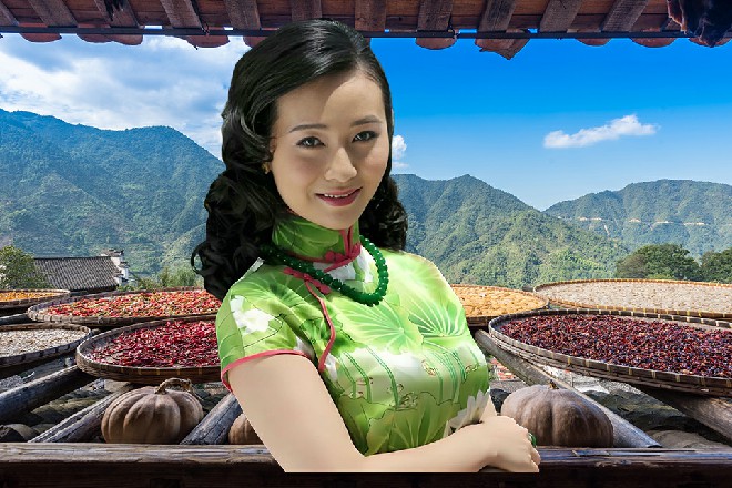 他不是要篡权,主要是最后杀青戏份,他建议双人被动柔术flex亲自上场。哦,对了,还有许青柠。