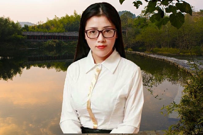 当然，关键还是颁奖的典礼，不是在酒店举行，而是放在了一座封闭式的体育馆中。