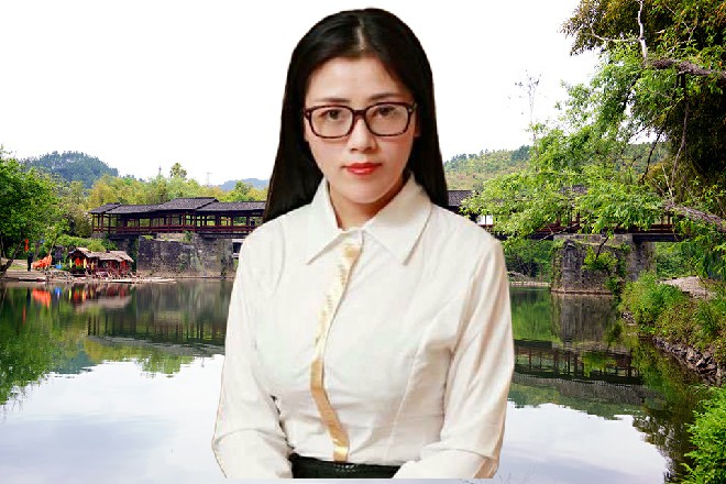 沉默了片刻，崔吉忍不住问道：“老周，别问我们了，你自己是怎么看这事的？