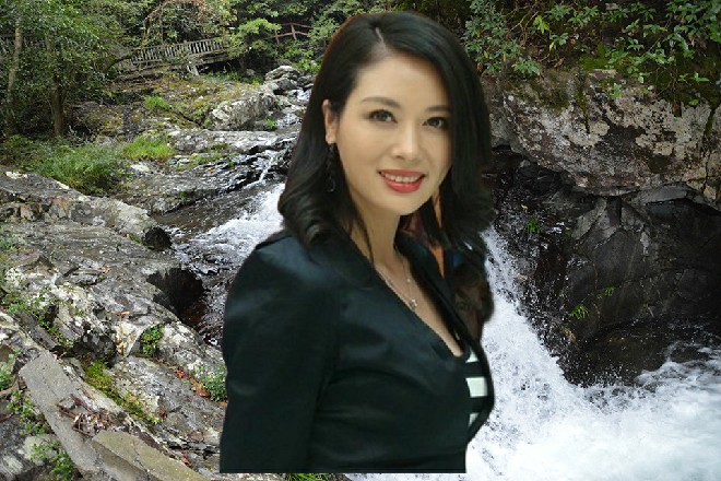 早在几天前，电影的宣传，已经在学校论坛，图书馆、宿舍楼、食堂各地方，如火如荼。