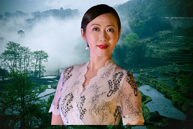 黎姝心中好奇,却没有表现出来。毕竟是“对手,不方便去“刺探敌情。