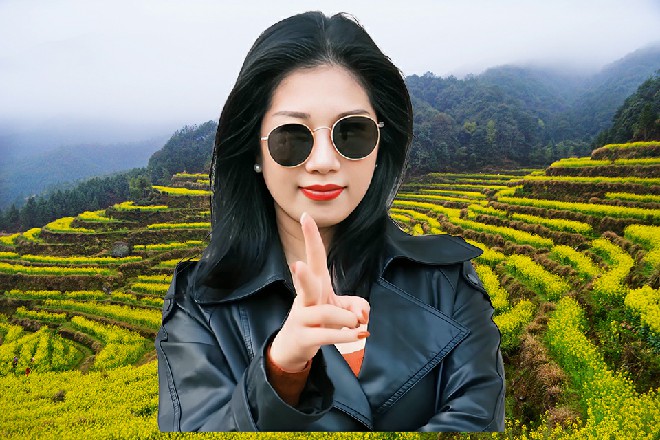 一个个吸人眼球的元素，出现在一部电影之中，也难怪压盖了超体的热度，登上了头条。